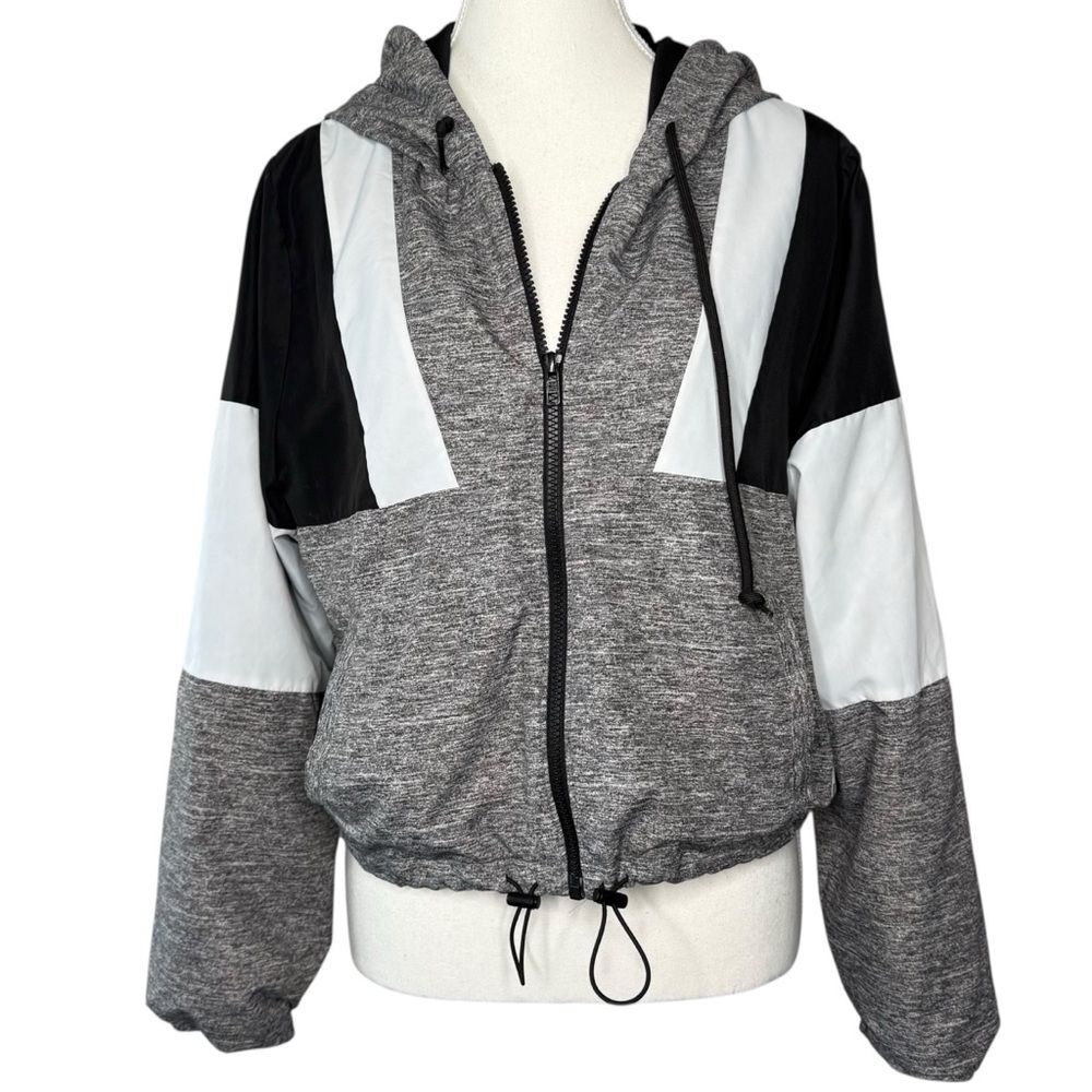 |EUC| VS PINK Color Block Cropped Wind Breaker Jacket